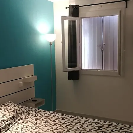 4 Personnes - Piscine *